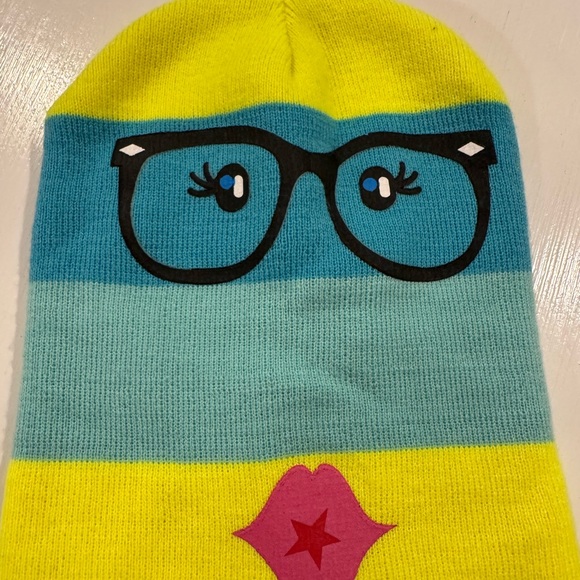 Funny snow hat - Picture 1 of 10